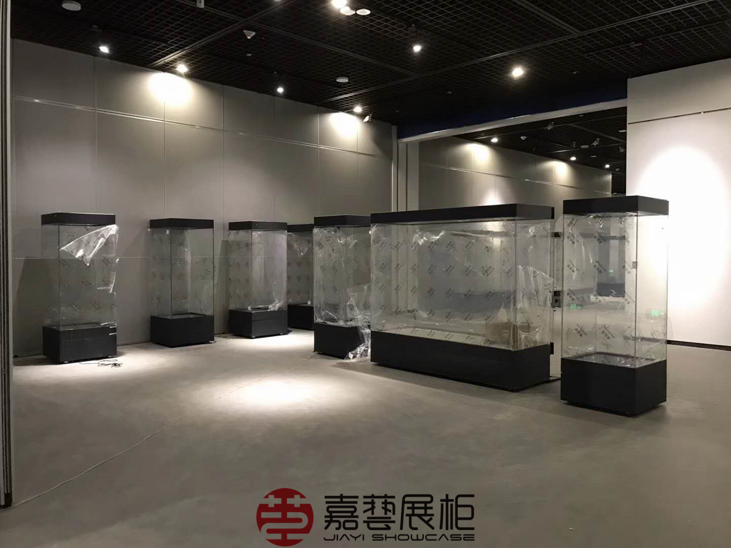 博物館展柜對(duì)展放文物的影響以及博物館展柜技術(shù)指標(biāo)